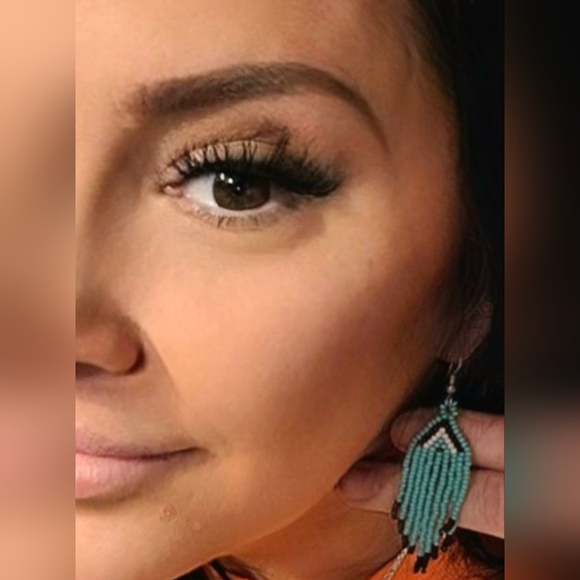 Native made earrings - Picture 2 of 2